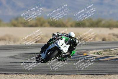 media/Dec-06-2025-CVMA (Sat) [[4a896cc04c]]/Race 8- Formula 40 MW and LW/